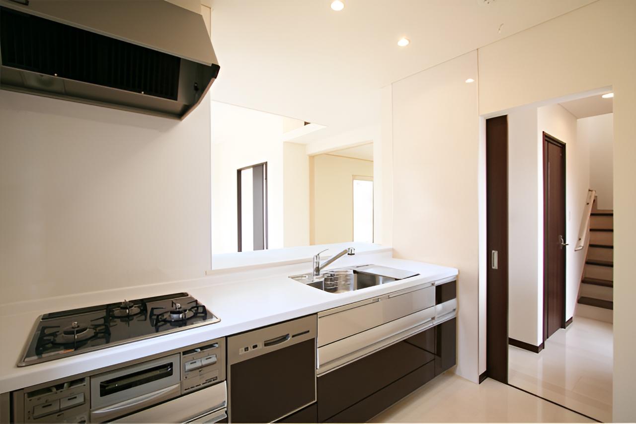 24360551_s_restored
